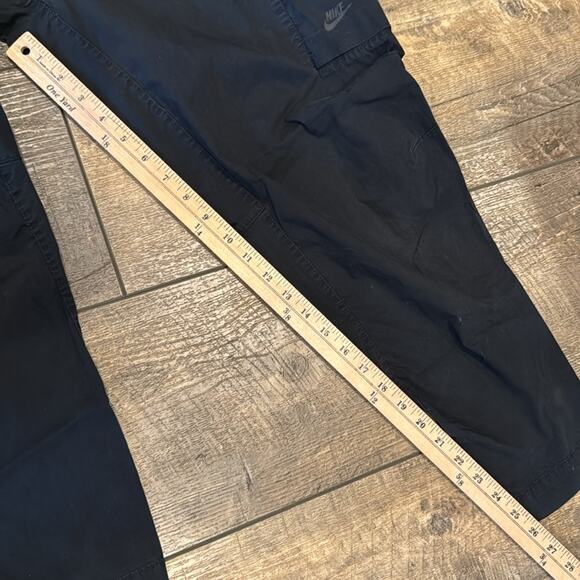 Nike Men's Essential Style Woven Utility Cargo Pants Black Size 34 - Picture 8 of 15